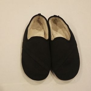 Kozikicks sherpa lined slippers